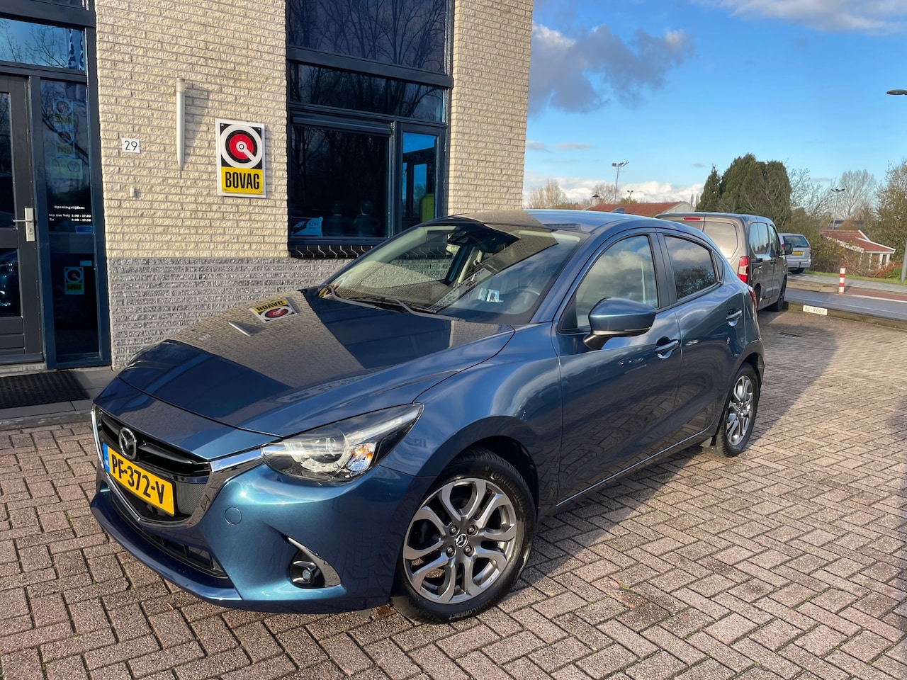 Mazda 2 - 1.5 Skyactiv-G GT-Luxury- NAP- NAV-trekhaak - AutoWereld.nl