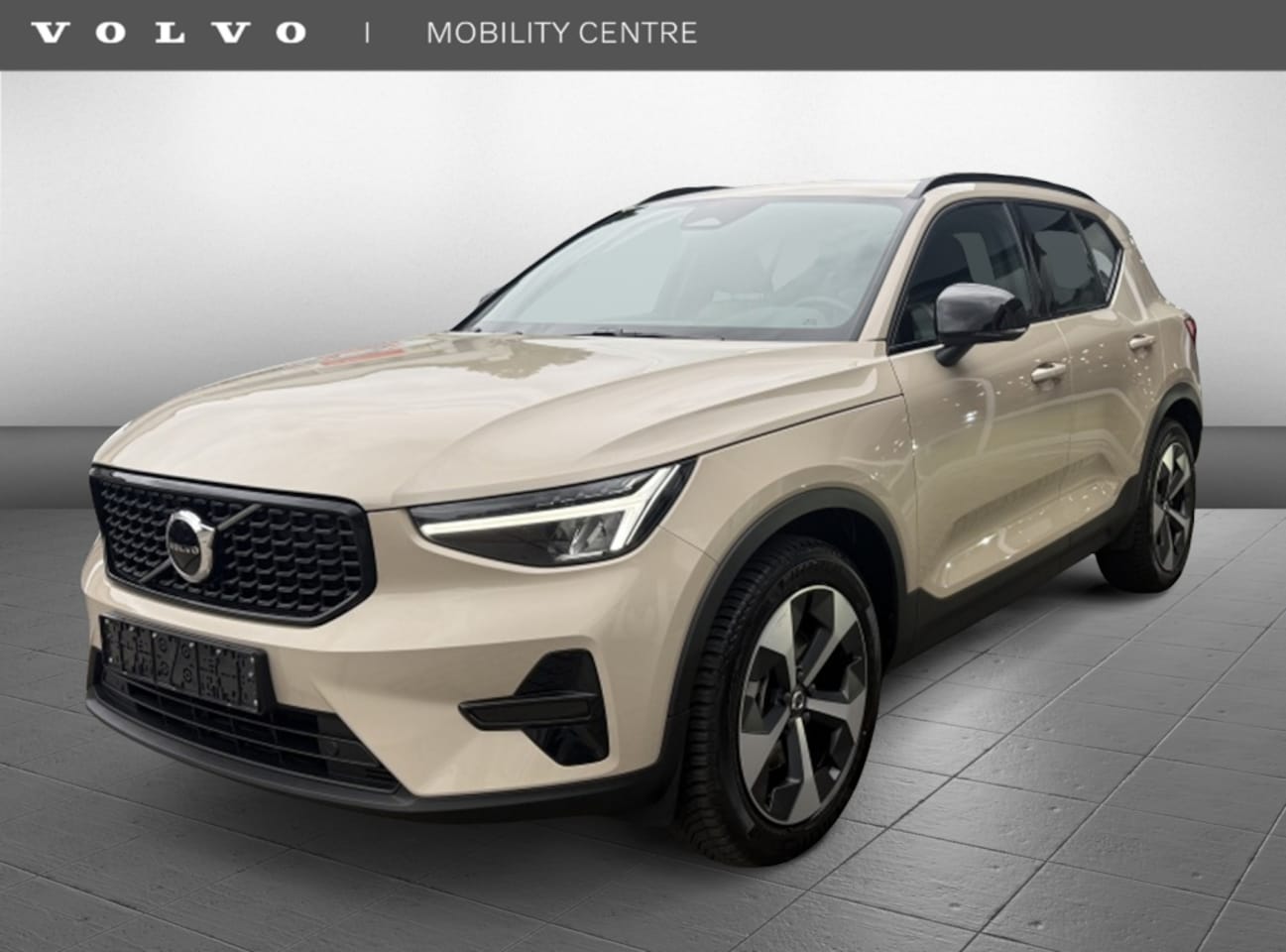 Volvo XC40 - B4 Plus Dark | Trekhaak | H&K Audio - AutoWereld.nl