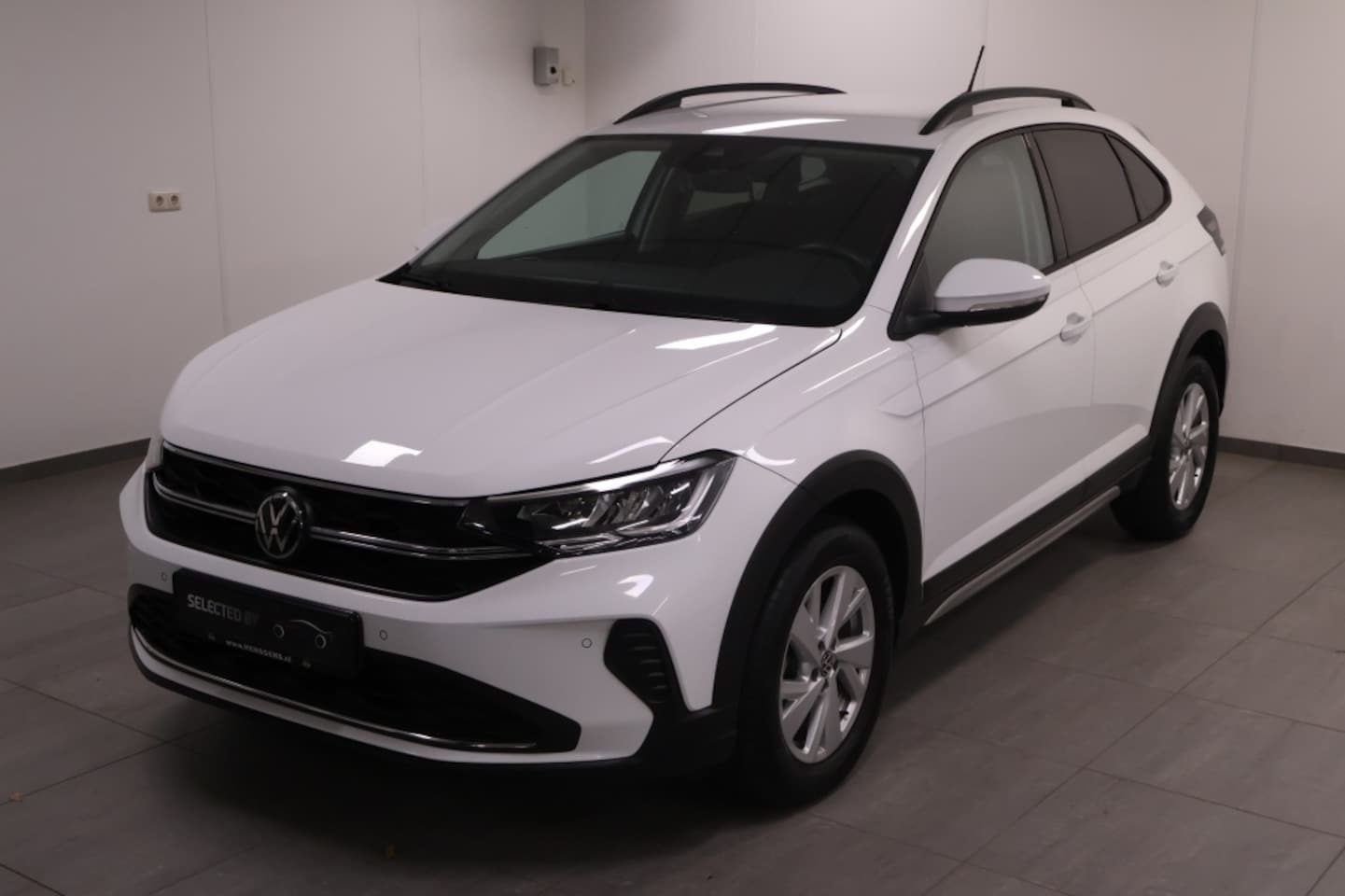 Volkswagen Taigo - 1.0 TSI Life Business Navi Privacy Glass - AutoWereld.nl