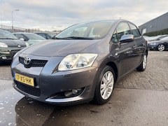 Toyota Auris - 1.6-16V Exec. AUTOMAAT