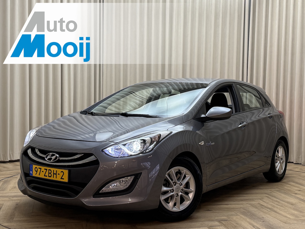Hyundai i30 - 1.6 GDI i-Motion *Org.NL!* Android Auto / LED / Afn. Trekhaak / Airco / Cruise / PDC / 15' - AutoWereld.nl