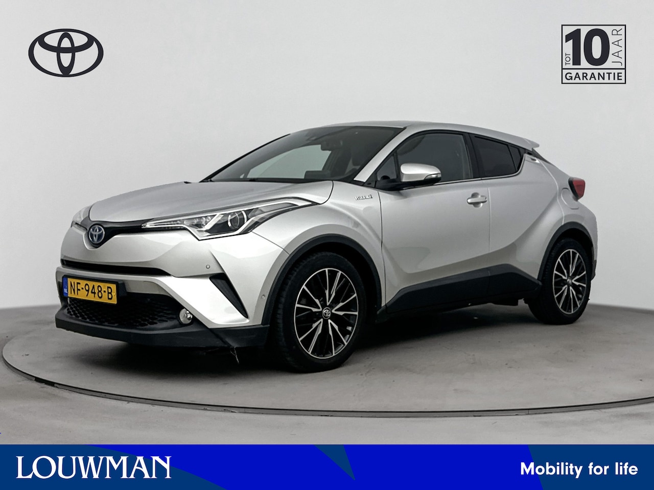 Toyota C-HR - 1.8 Hybrid Executive | Afneembare trekhaak | Stoelverwarming | Navigatie | - AutoWereld.nl