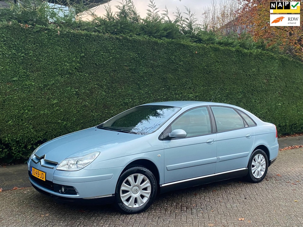 Citroën C5 - 2.0-16V RIJDT GOED/XENON/LEER/PDC V+A/TREKHAAK!!! - AutoWereld.nl
