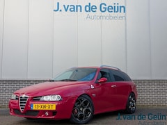 Alfa Romeo 156 Sportwagon - 2.5 V6 Distinctive | Ti Interieur | Leder | Schuifdak | 18" | Busso motor