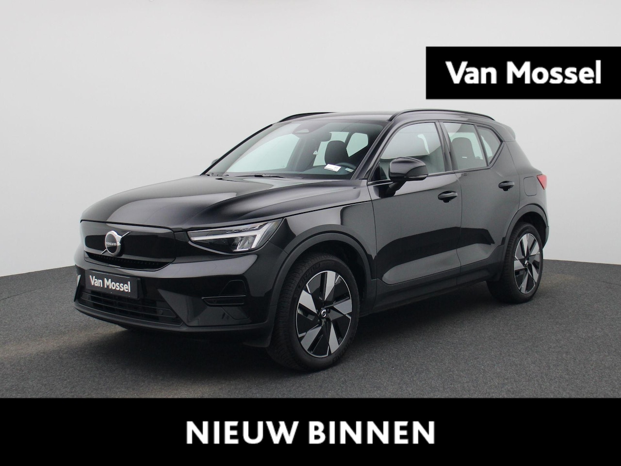 Volvo XC40 - Recharge Extended Range Core | Google Maps | Apple & Android Carplay | Parkeersensoren & C - AutoWereld.nl