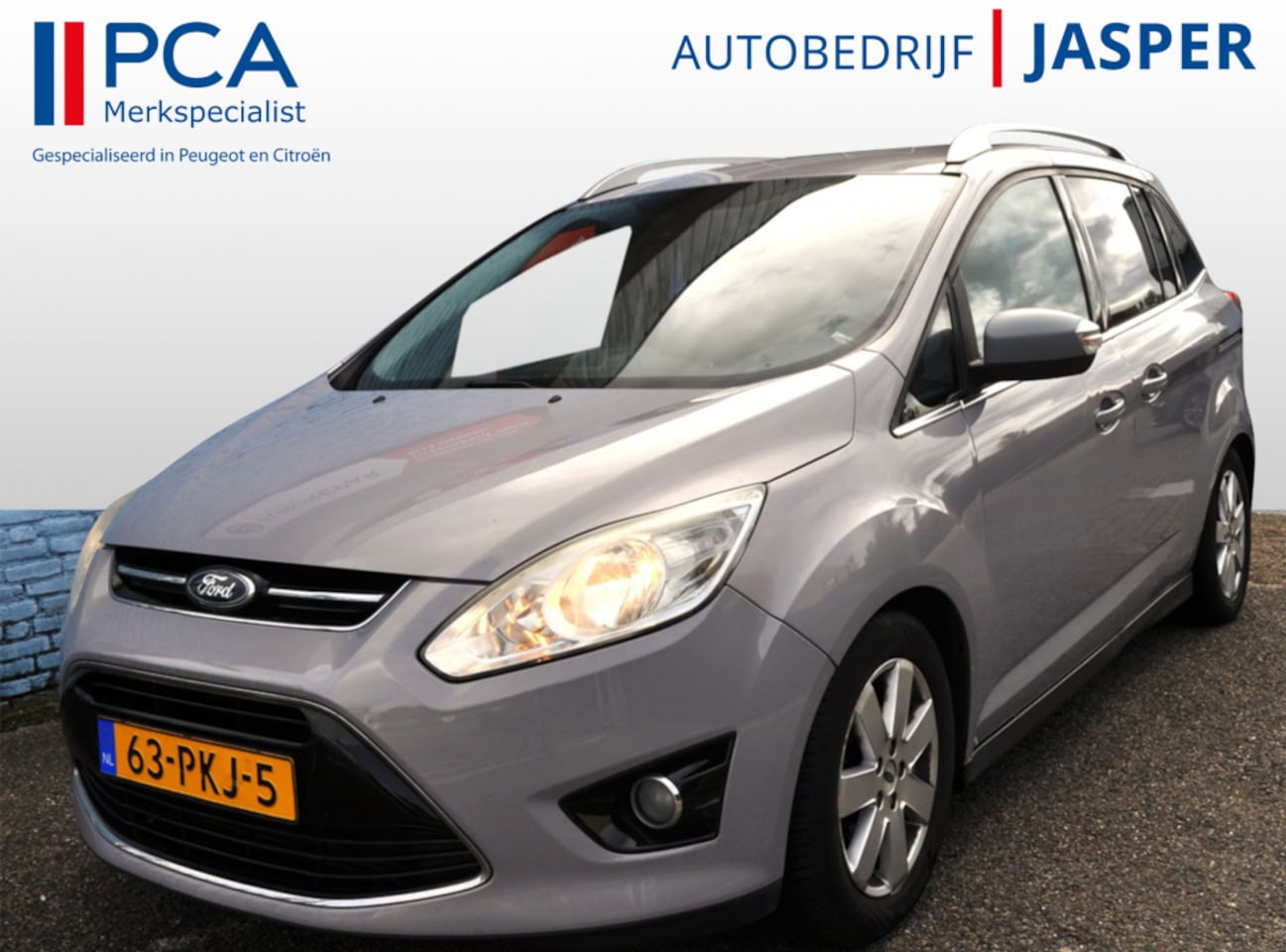 Ford Grand C-Max - 1.6 SCTi Titan. 7p. navi trh crc key-less - AutoWereld.nl