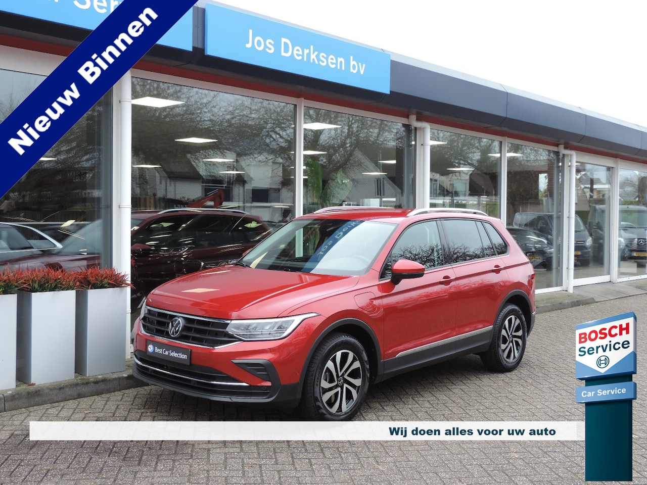 Volkswagen Tiguan - 1.4 TSI 245pk eHybrid Active DSG -  ACC | Camera | CarPlay | Dodehoek | Stoel/stuurverw. | - AutoWereld.nl