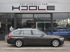 BMW 3-serie Touring - 318i Essential