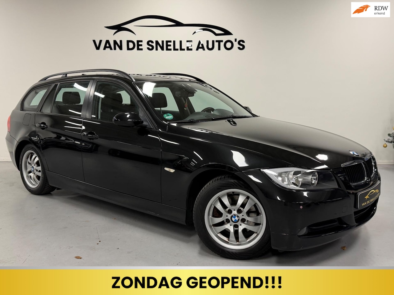 BMW 3-serie Touring - 318i PANO/STOELVERWARMING/CLIMA/PDC - AutoWereld.nl