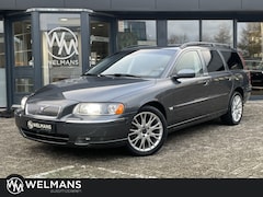 Volvo V70 - 2.5T Geartronic Summum Leder l Xenon l Youngtimer