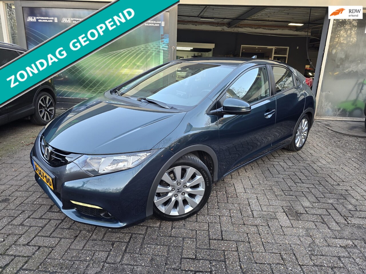 Honda Civic - 1.8 Sport | NIEUWE APK | 12MND GARANTIE | CRUISE | CAMERA | ELEC PAKKET | LMV | - AutoWereld.nl