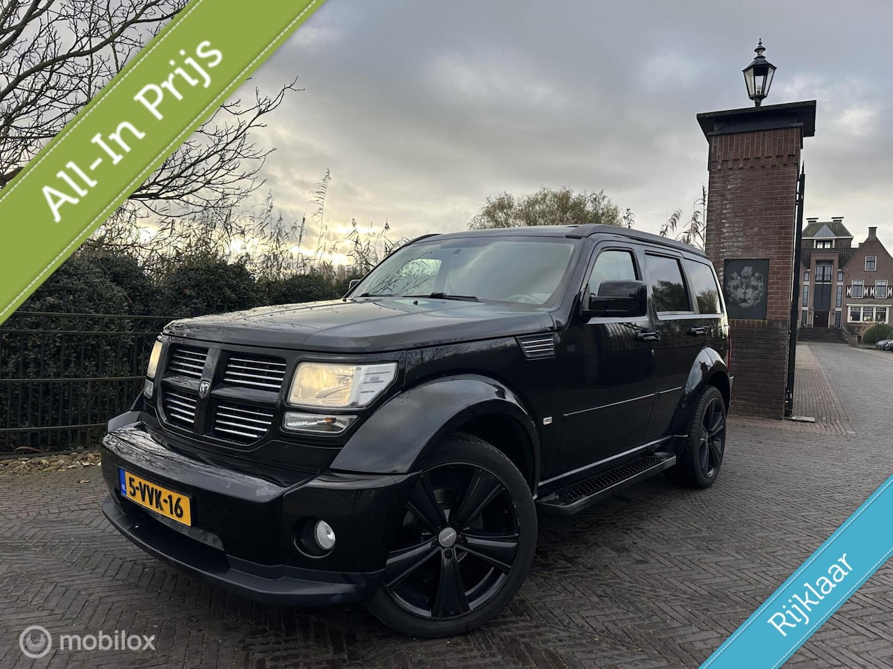 Dodge Nitro - 4.0 V6 4x4 Trekhaak 3500kg! Navi Cruise Control - AutoWereld.nl