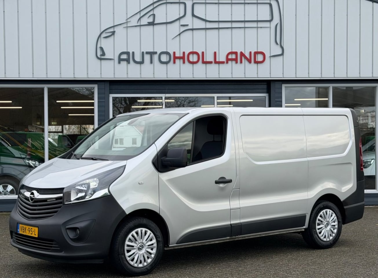 Opel Vivaro - 1.6 CDTI 92KW 125PK EURO 6 AIRCO/ CRUISE CONTROL/ PARKEERSENSOREN/ 100% DEALERONDERHOUDEN - AutoWereld.nl