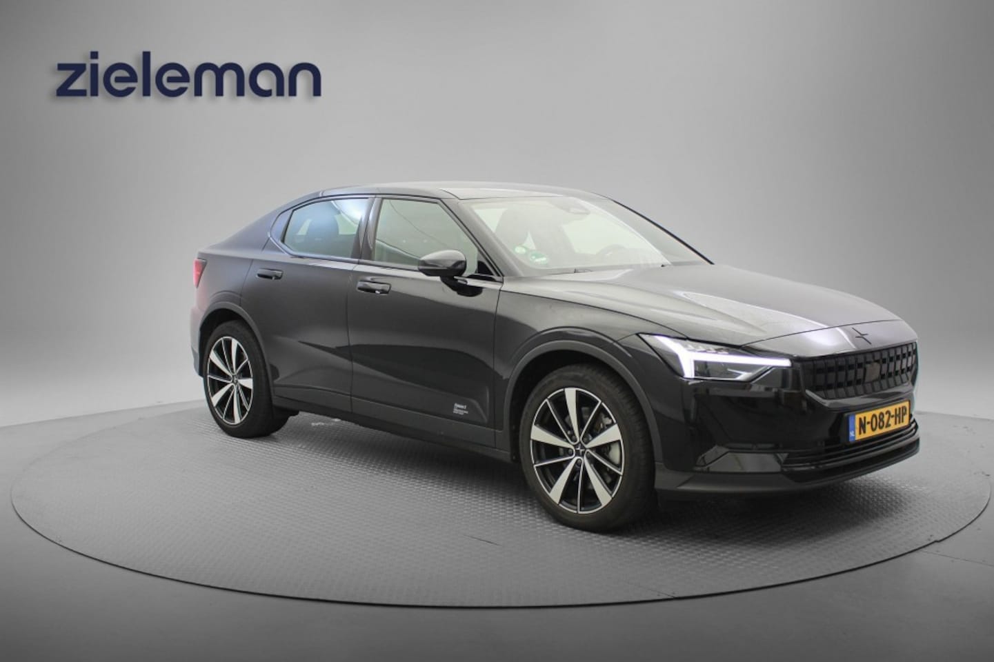 Polestar 2 - Standard Range Single Motor 63kWh - Carplay, Camera, Navi, Stoel/Stuur verwarming - AutoWereld.nl