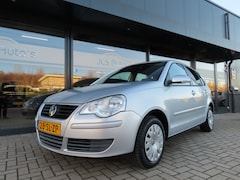 Volkswagen Polo - 1.4-16V Optive Automaat Cruise Airco Trekhaak 2006