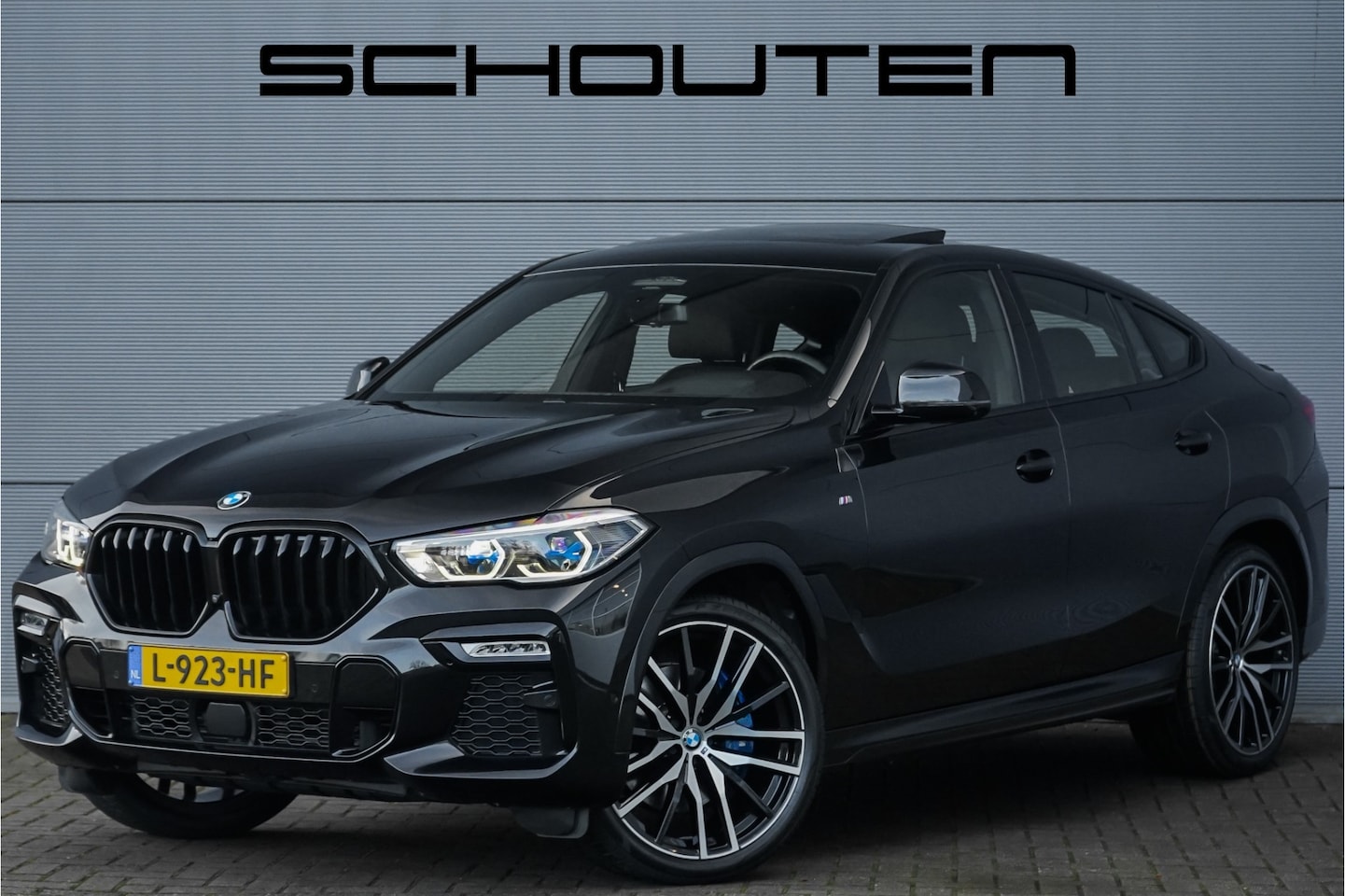 BMW X6 - xDrive40i M-Sport Drive Assist Pro SkyLounge Laser 22" - AutoWereld.nl