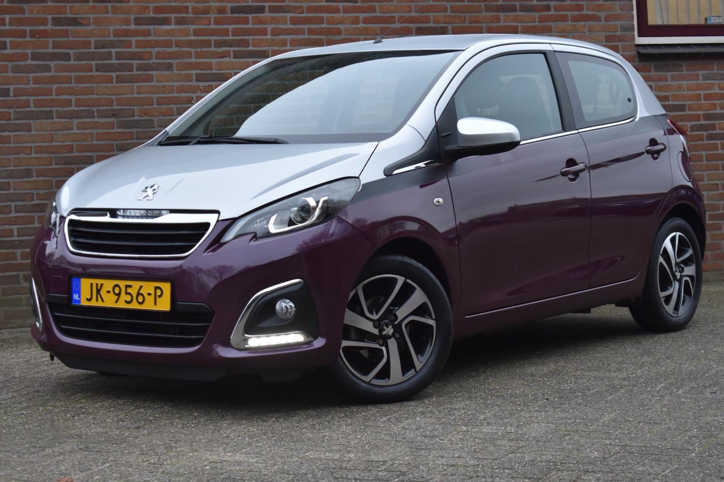 Peugeot 108 - 1.0 e-VTi Allure '16 Airco bluetooth Inruil mogelijk - AutoWereld.nl