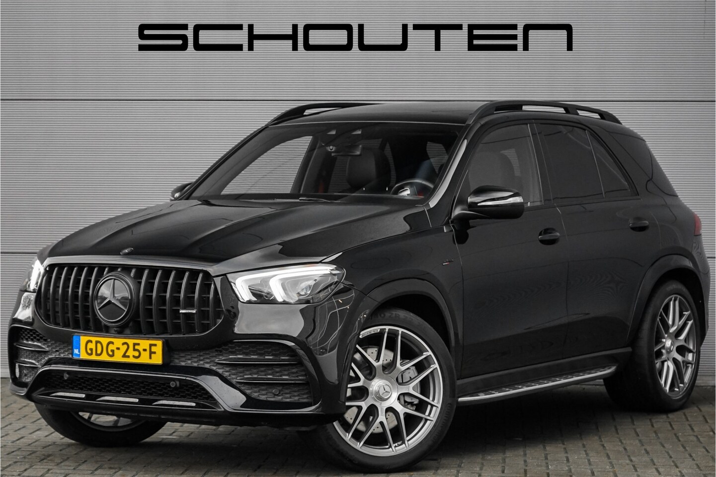 Mercedes-Benz GLE-Klasse - AMG 53 4MATIC+ Premium+ Night Pano HUD Luchtvering Trekhaak Stuurwielverw - AutoWereld.nl