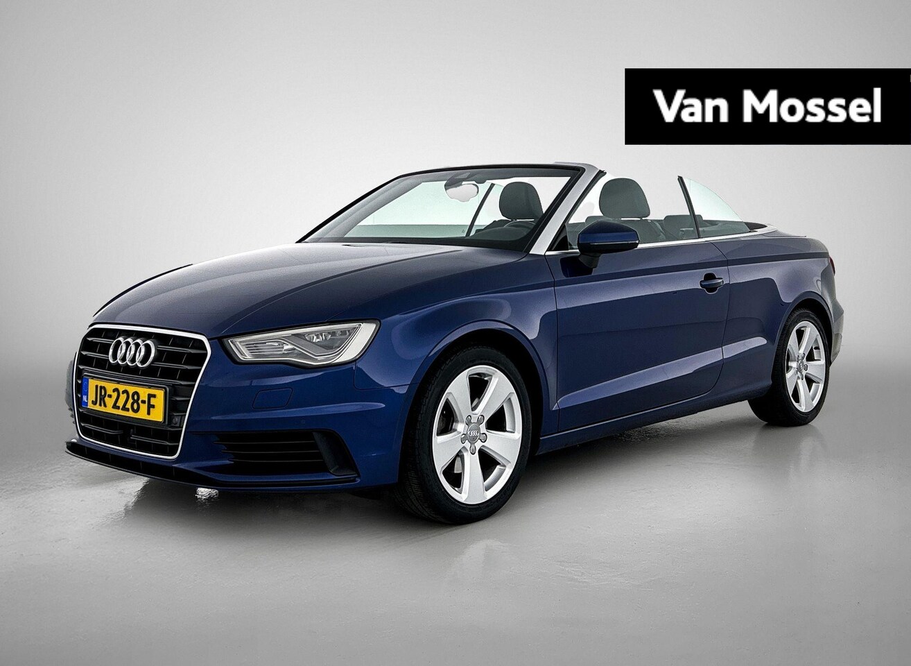 Audi A3 Cabriolet - 1.4 TFSI Ambition Pro Line S 125 PK | Automaat | Navigatie | Parkeersensoren | Stoelverwar - AutoWereld.nl