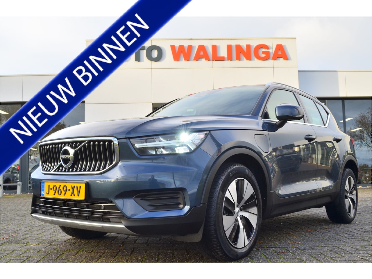 Volvo XC40 - 1.5 T4 Recharge Inscription Adap.Cruise | Standverwarming | 1800kg trekgewicht! - AutoWereld.nl
