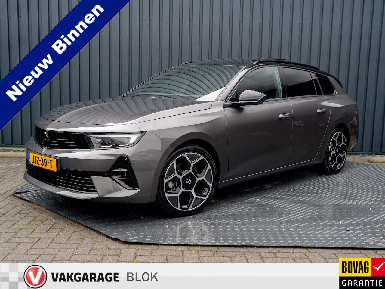 Opel Astra Sports Tourer - 1.2 Turbo Ultimate | Panodak | Stoelgeheugen | Leder | Prijs Rijklaar!! - AutoWereld.nl