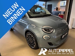 Fiat 500 - Icon 42 kWh | Panodak | LMV 17" | Cruise C.| Navi | LED | Camera | Keyless | 1e eig