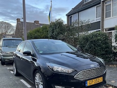 Ford Focus - 1.0 First Edition