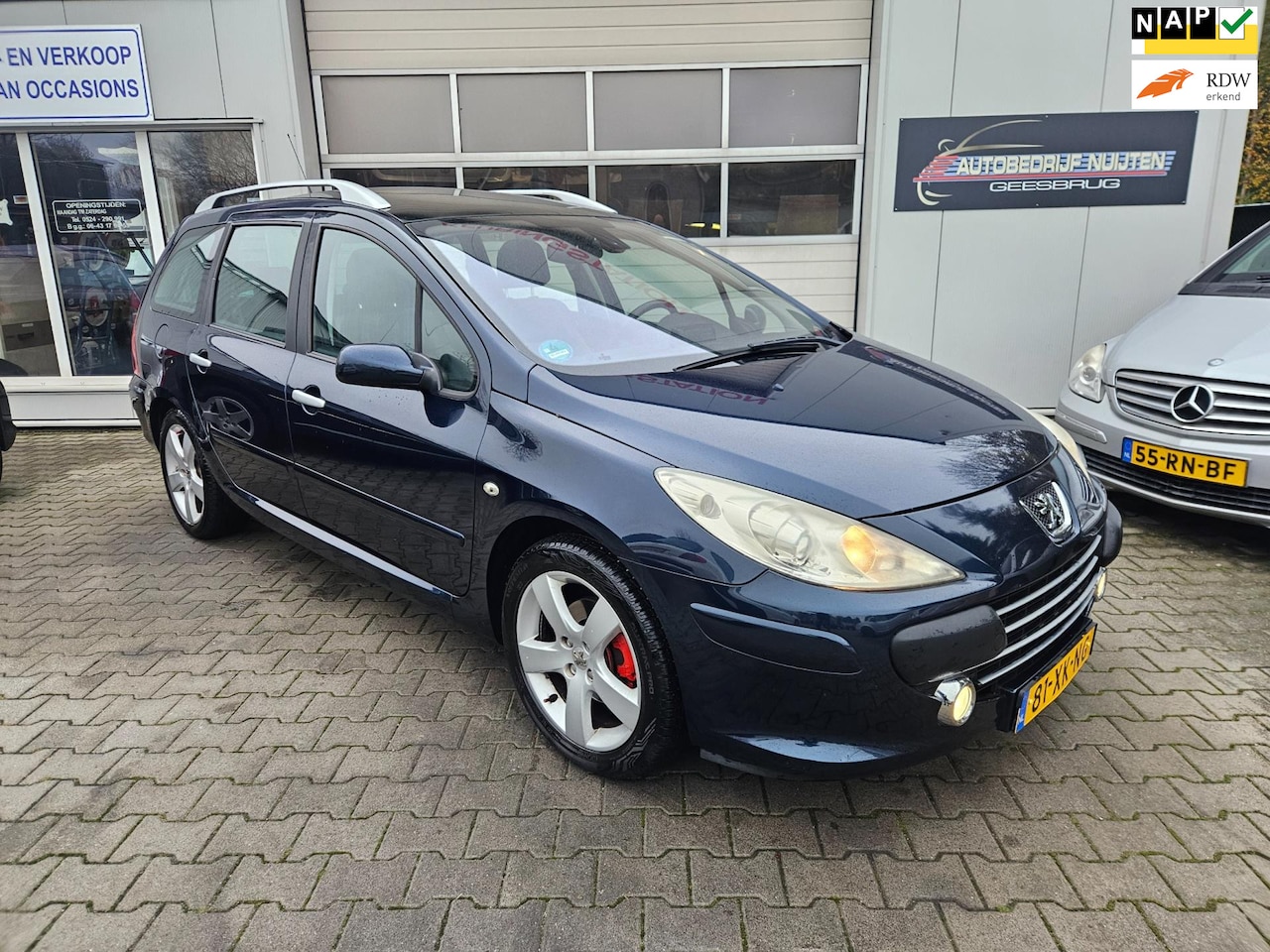 Peugeot 307 SW - 2.0-16V CLIMA..TREKHAAK...LEER - AutoWereld.nl
