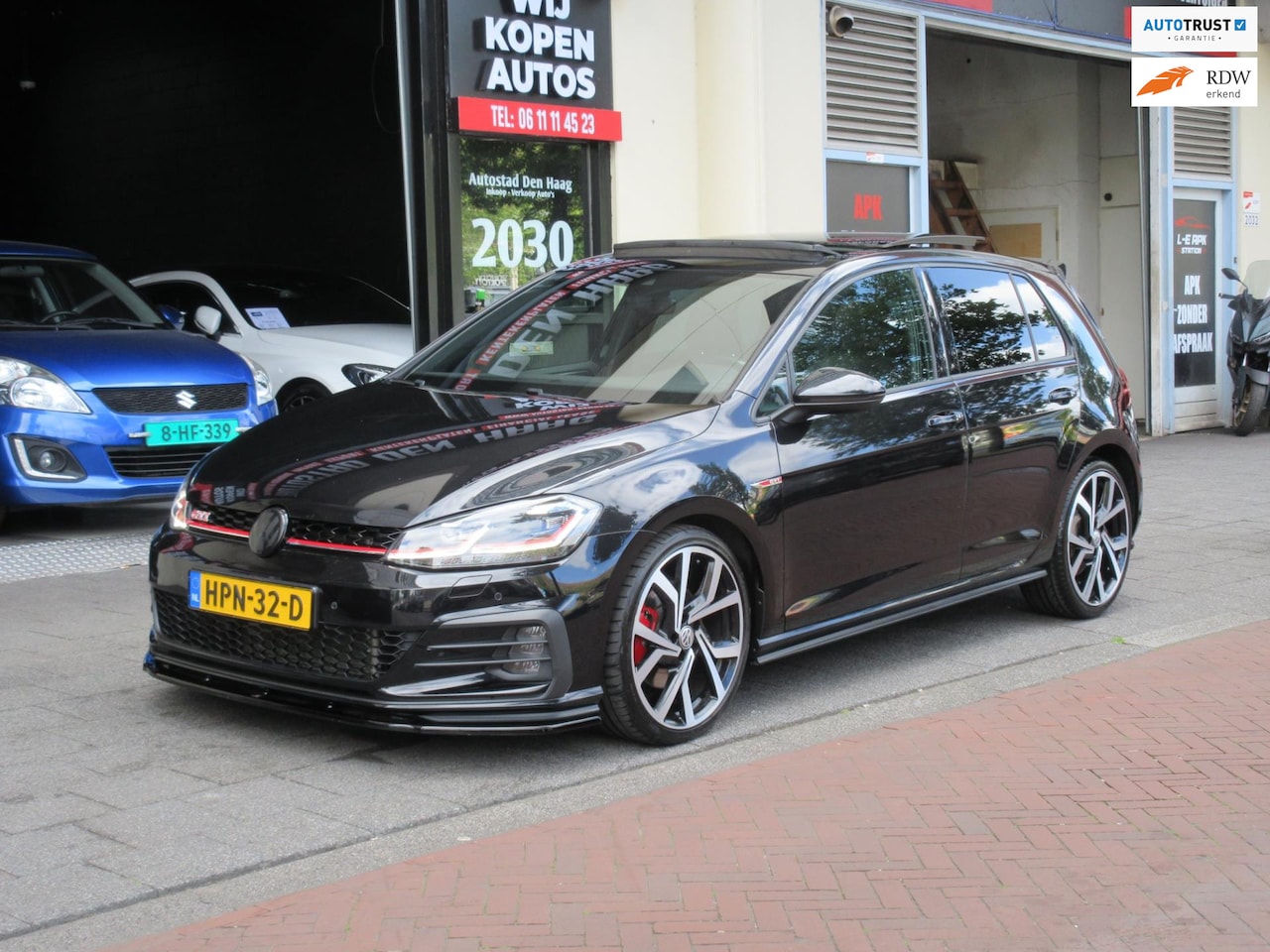 Volkswagen Golf - 2.0 TSI GTI Performance Aut Virtual Camera Carplay Pano - AutoWereld.nl