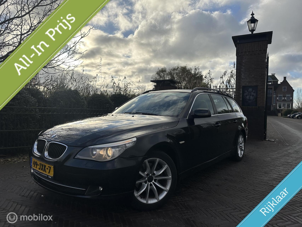 BMW 5-serie Touring - 520i Business Line Trekhaak Navi Cruise - AutoWereld.nl