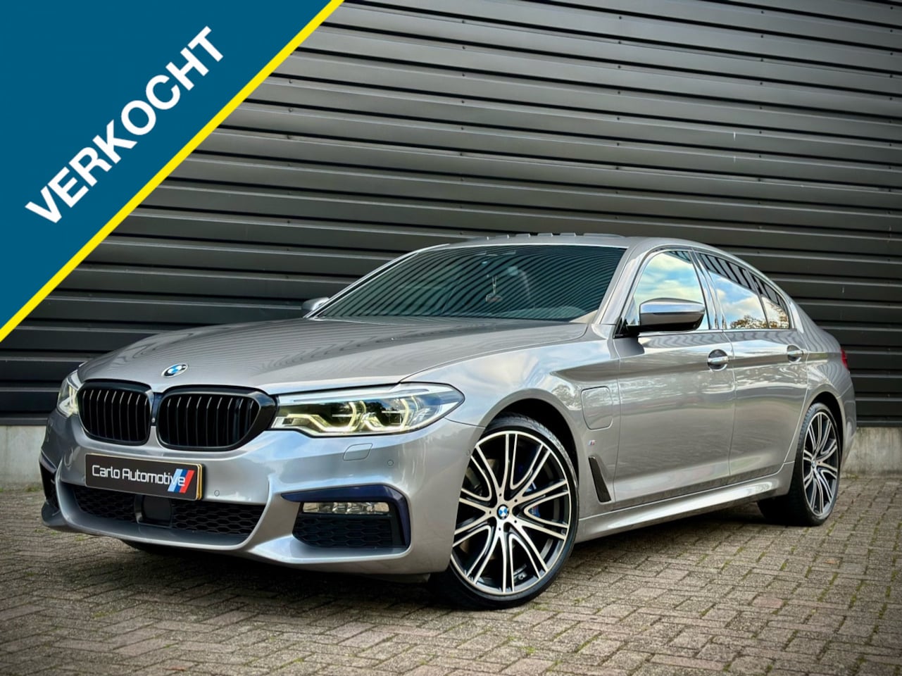 BMW 5-serie - 530e M-SPORT NIGHTVIS|B&W|DAK|SOFT|360|HUD|NAPPA - AutoWereld.nl
