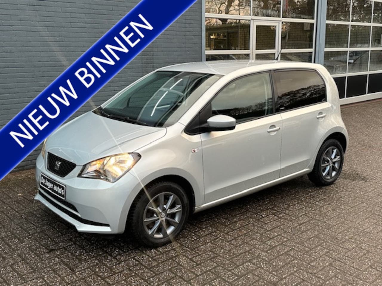 SEAT Mii - 1.0 Style / Stoelverwarming! - AutoWereld.nl