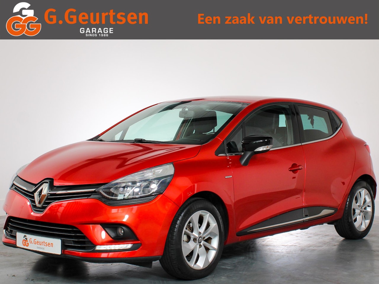 Renault Clio - 0.9 TCe Limited Airco, Navigatie, bluetooth, 9dkm! - AutoWereld.nl