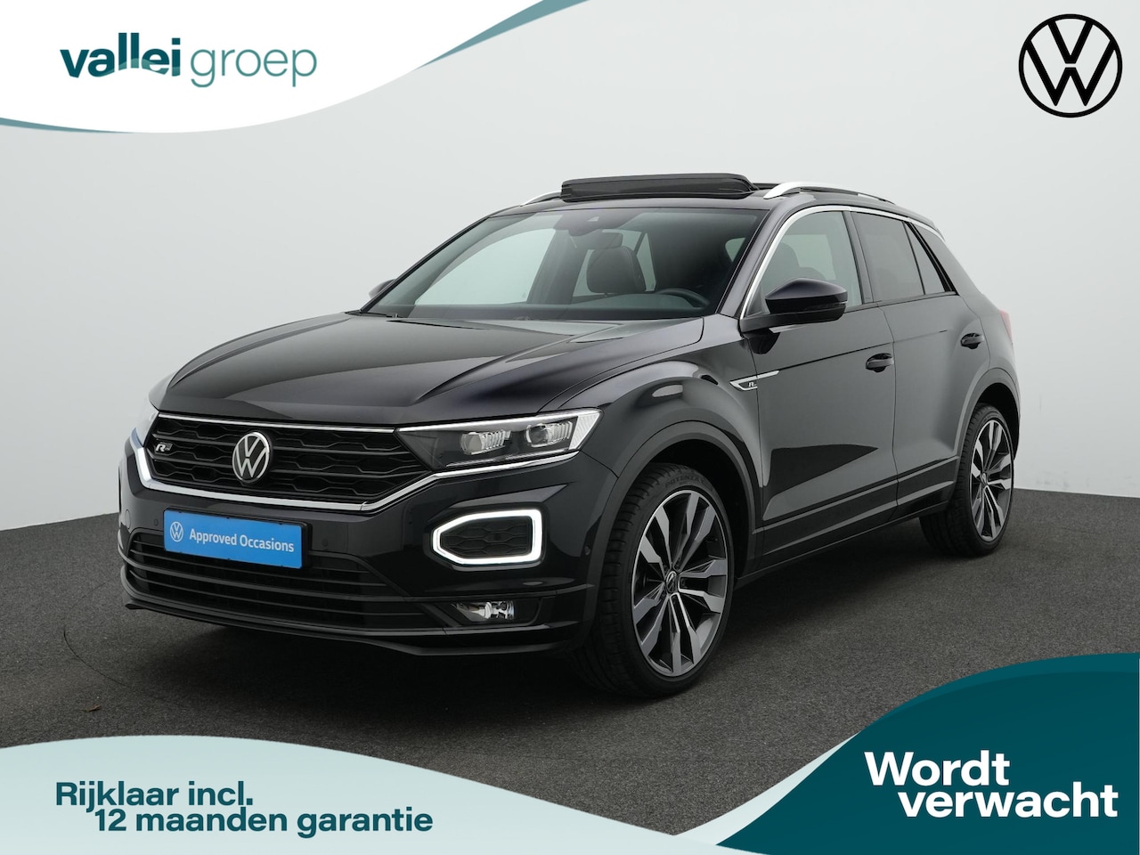 Volkswagen T-Roc - 1.5 TSI 150 pk DSG Sport Business R / R-Line | Panoramadak | Trekhaak | Achteruitrijcamera - AutoWereld.nl