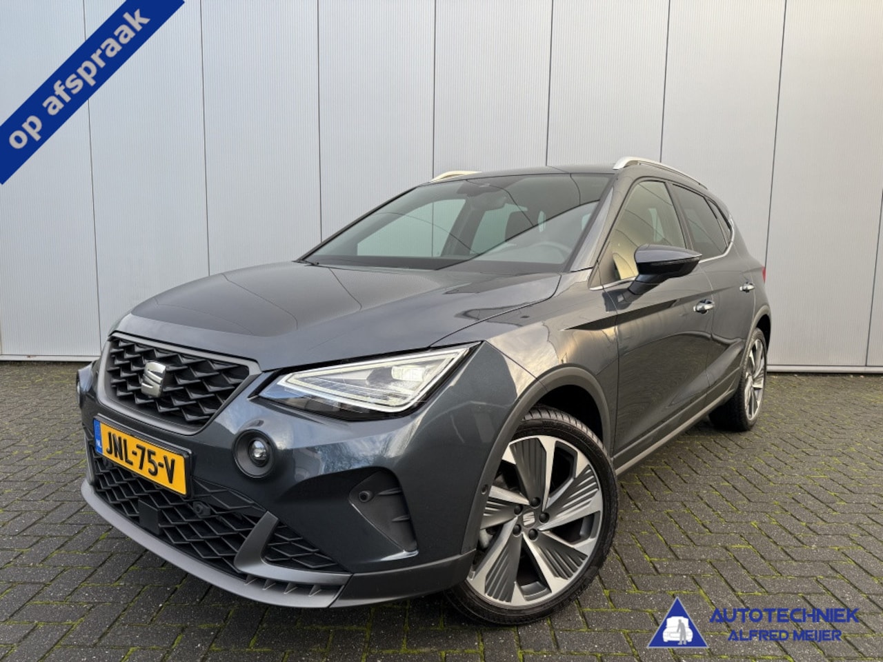 SEAT Arona - 1.0 EcoTSI FR Business Intense Navigatie Camera Carplay - AutoWereld.nl