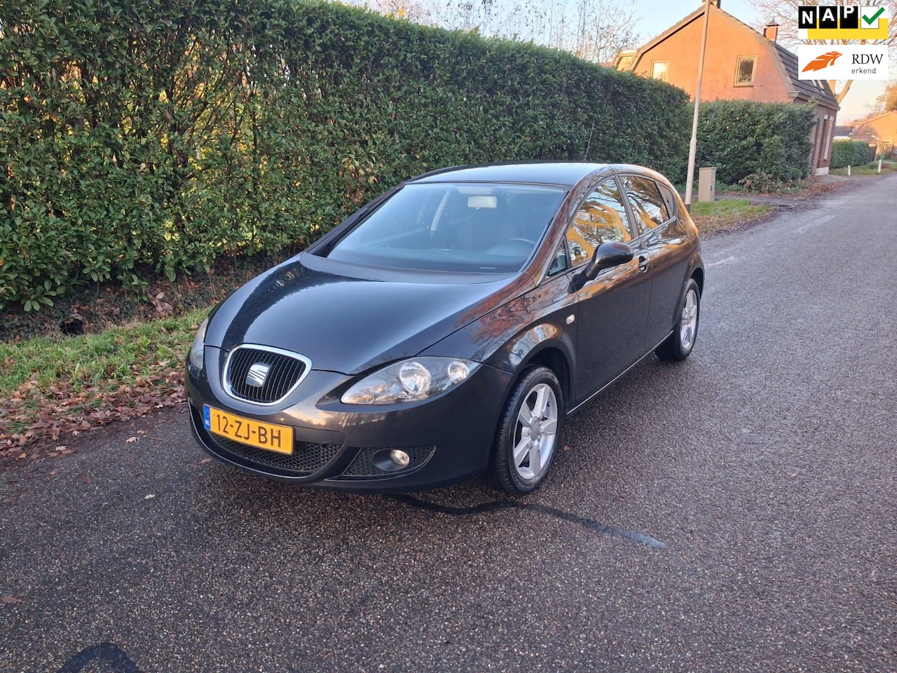 SEAT Leon - 1.6 Sportstyle 1.6 Sportstyle - AutoWereld.nl