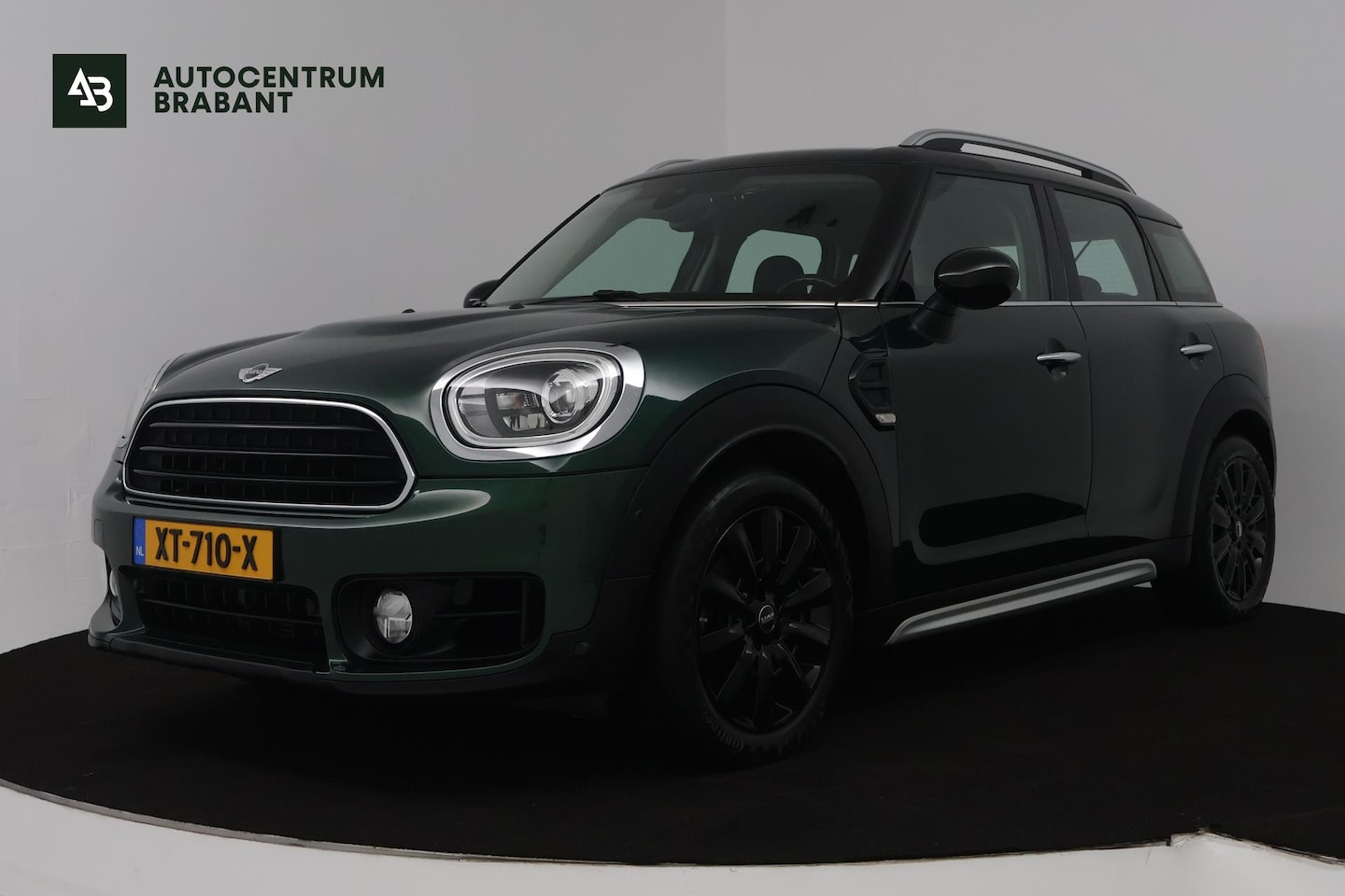 MINI Countryman - Mini 1.5 Cooper Chili (TREKHAAK, CRUISE CONTROL, NAVIGATIE, PARKEERSENSOREN, AUTOMAAT) - AutoWereld.nl