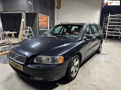Volvo V70 - 2.4 D5 Edition Classic