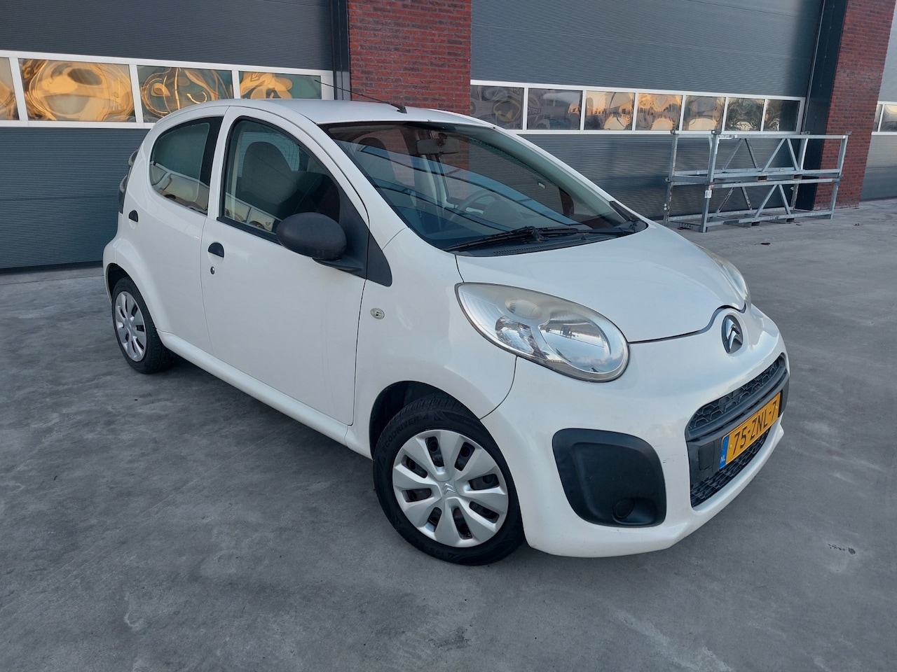 Citroën C1 - 1.0 Attraction 5 deurs Airco 1-2013 - AutoWereld.nl
