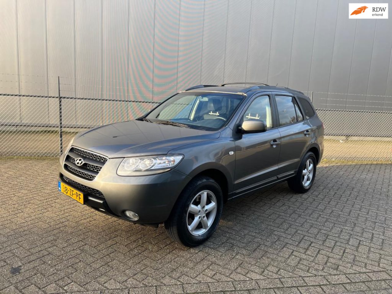 Hyundai Santa Fe - 2.7i V6 Dynamic 2.7i V6 Dynamic - AutoWereld.nl