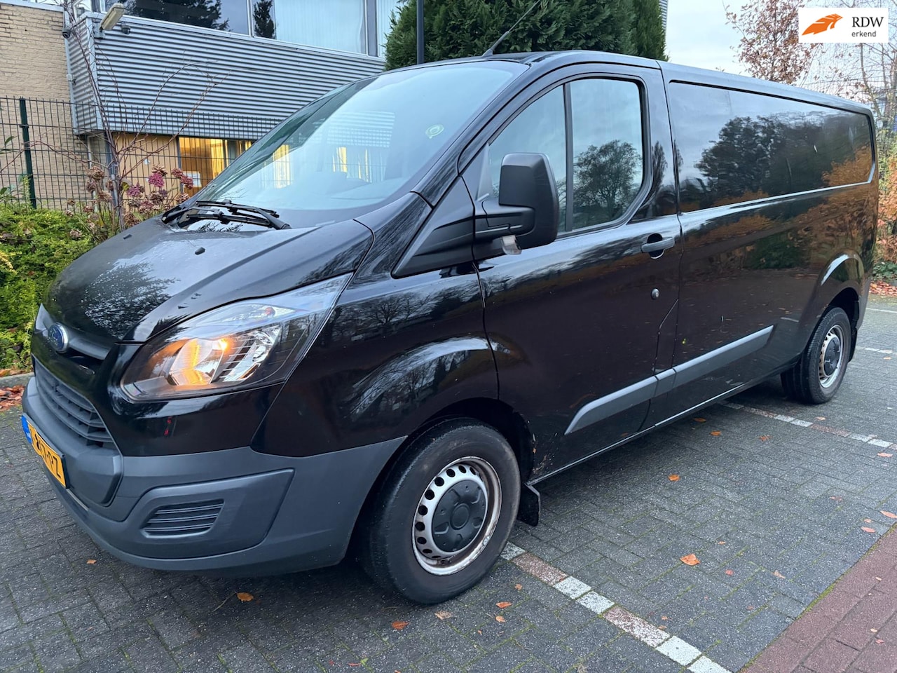 Ford Transit Custom - 290 2.0 TDCI L2H1 Economy Edition / PDC / Airco / Enkel Cabine - AutoWereld.nl