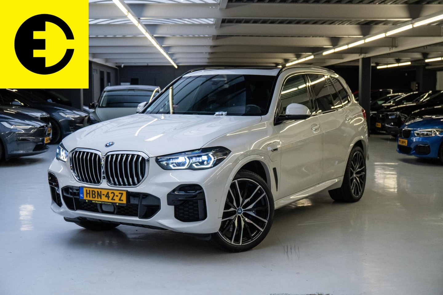 BMW X5 - xDrive45e High Executive | Bowers & Wilkins | Pano |BTW auto - AutoWereld.nl