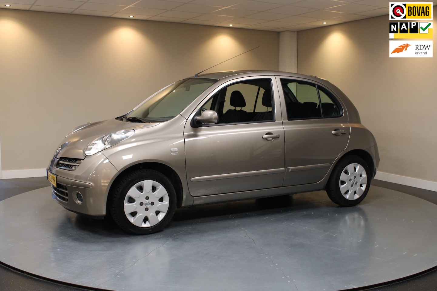 Nissan Micra - 1.4 Acenta *Automaat* 1ste Eigenaar|Airco|Trekhaak|Elektr.Pakket - AutoWereld.nl