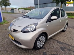 Toyota Aygo - 1.0-12V +, 1e eigenaar, Apk, Nap, Zeer netjes, Inruil mogelijk