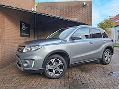 Suzuki Vitara - 1.6 High Executive 120PK Panoramadak / Navigatie / Carplay / Cruise Controle / Achteruitri