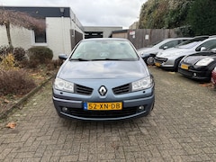 Renault Mégane coupé cabriolet - 1.6-16V Exception