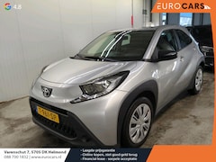 Toyota Aygo X - 1.0 VVT-i MT Play Airco Navi Carplay PDC + Camera Achter Cruise Control