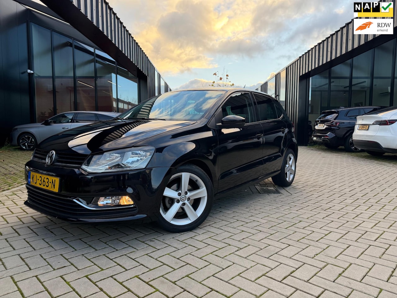 Volkswagen Polo - 1.2 TSI Highline Clima Navi Cruise NL Auto NAP - AutoWereld.nl