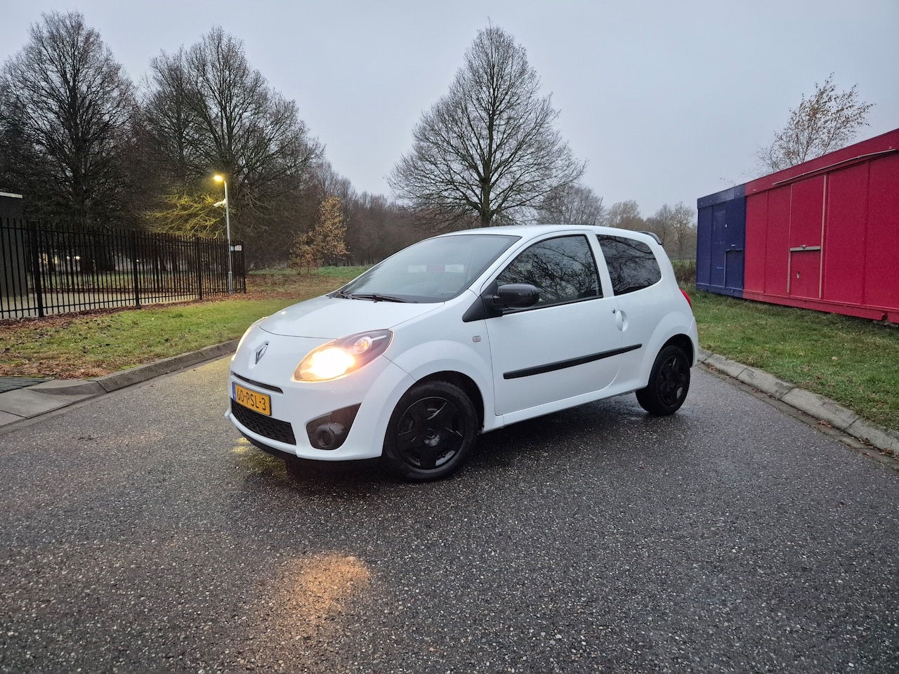RENAULT TWINGO