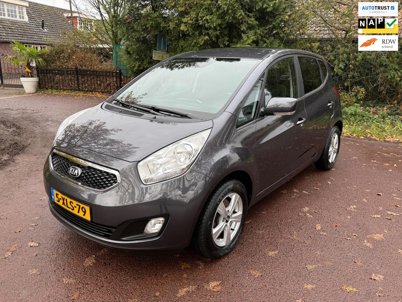 Kia Venga - 1.4 CVVT ExecutiveLine / Navi / Canera / NAP / Airco / Apk - AutoWereld.nl